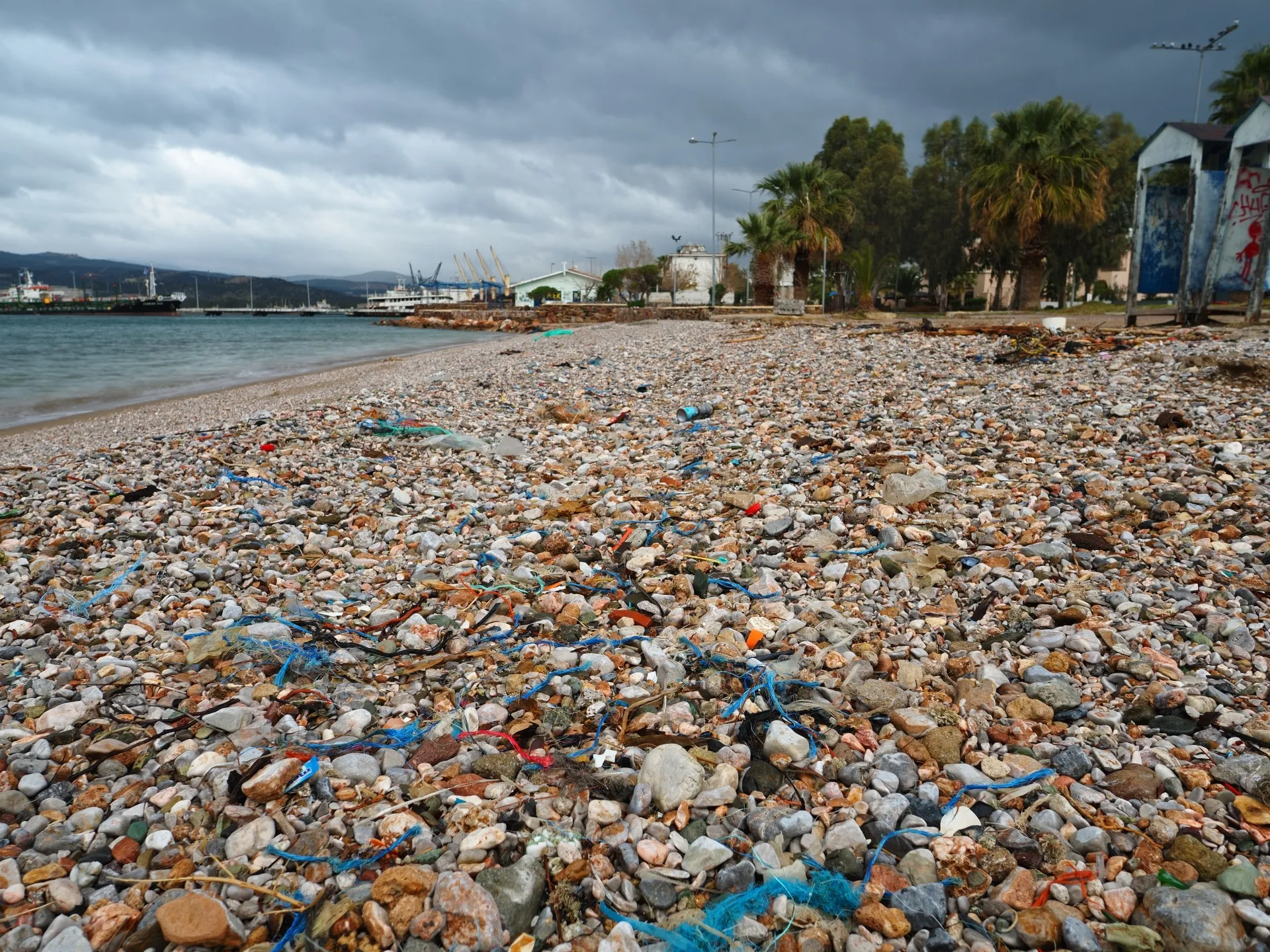 海洋プラスティック問題の解決策